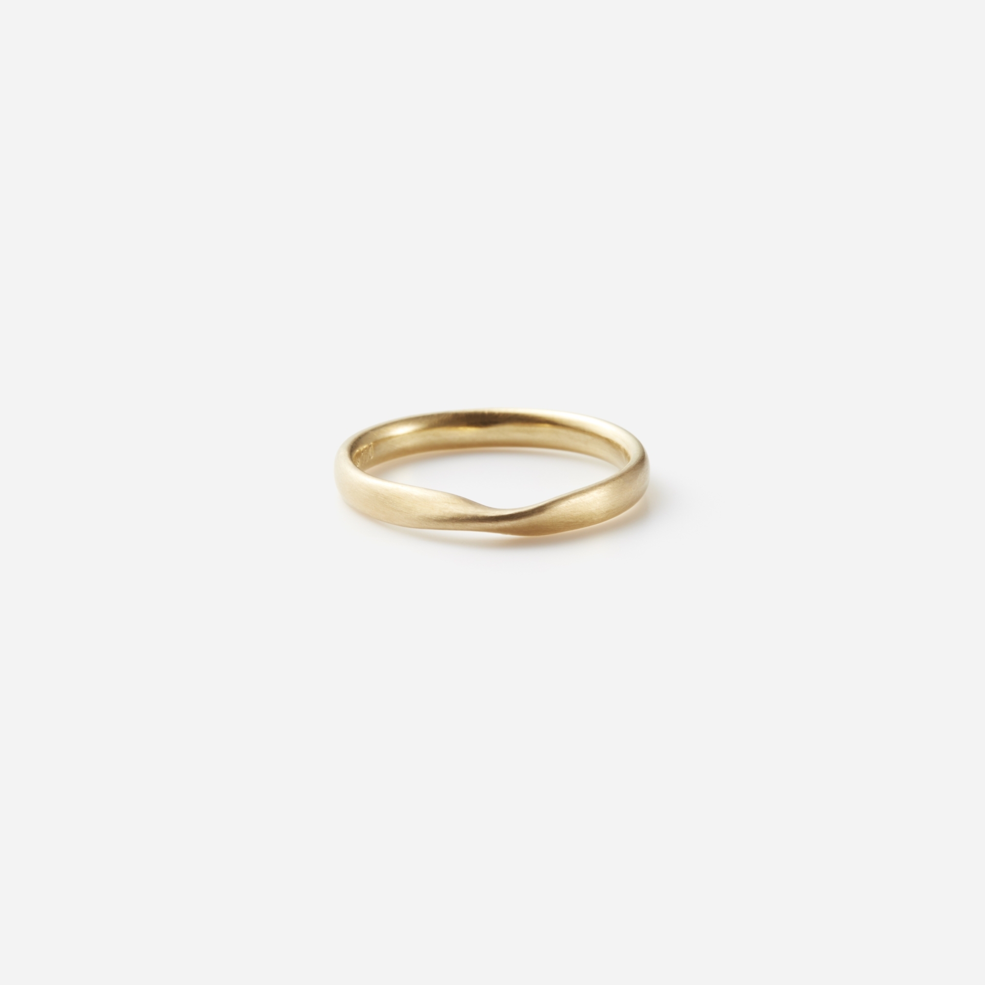 Mebius ring - gallery deux poissons - Bridal | gallery deux Mebius ring - gallery deux poissons - Bridal | gallery deux